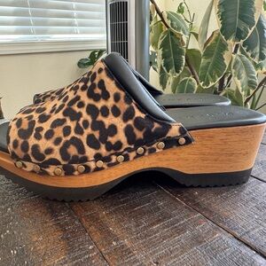 M. Gemi Leopard Print Clog Sandals